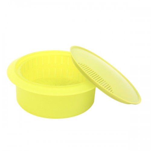 BPA-free Green Microwaveable Vegetable Steamer