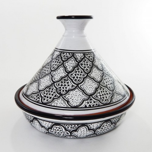 Handmade Black/ White Honeycomb Ceramic 12-inch Cookable Tagine (Tunisia)